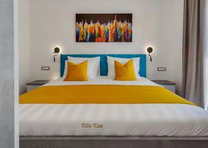 Kate - Zadar By Guide